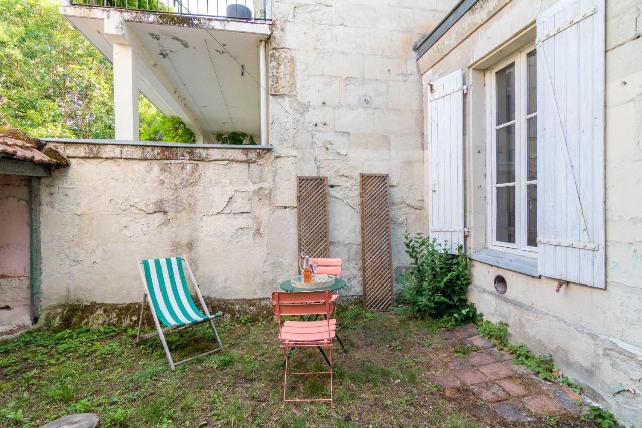 Little Gambetta Apartment Saumur Ngoại thất bức ảnh