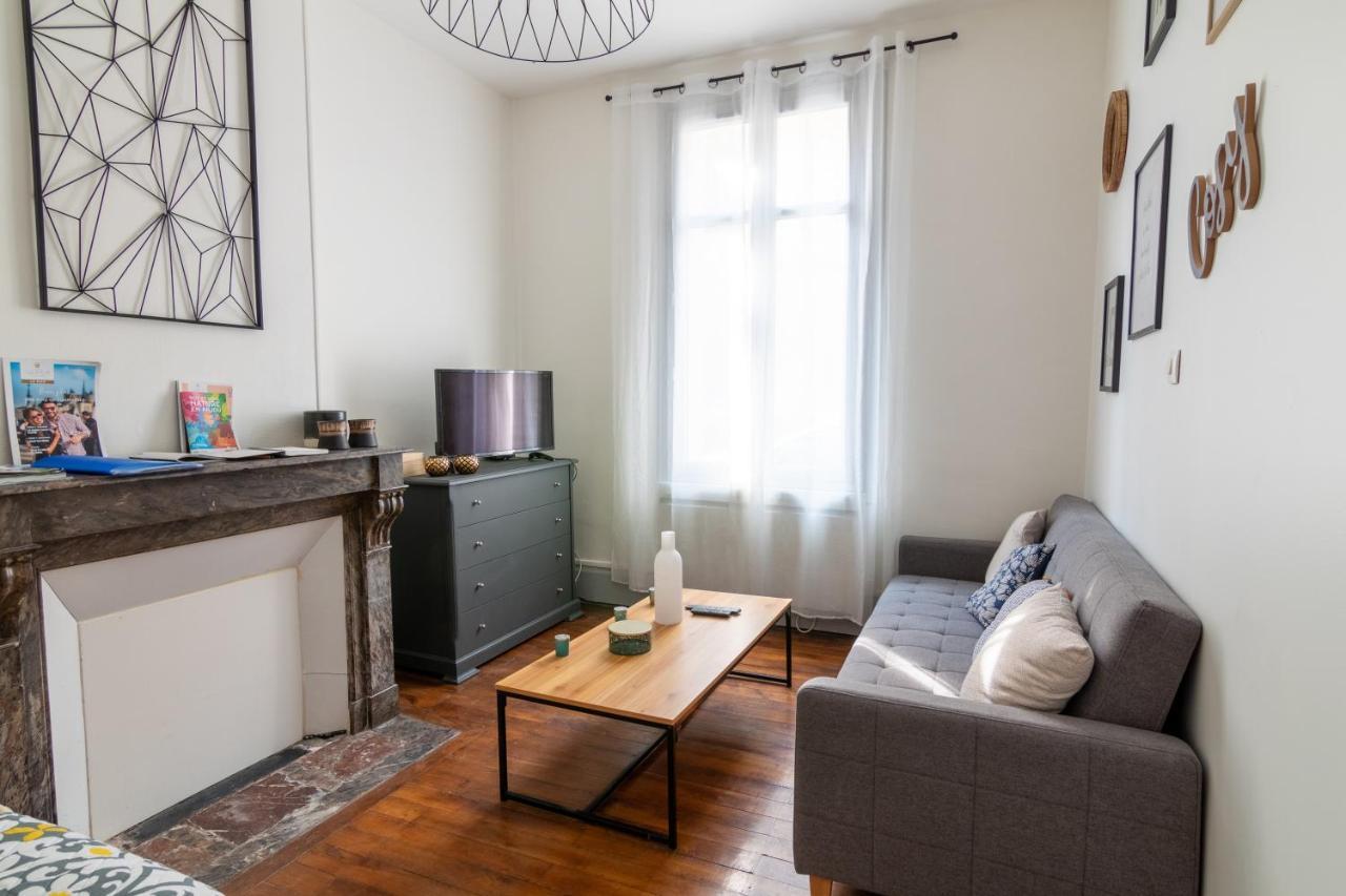 Little Gambetta Apartment Saumur Ngoại thất bức ảnh